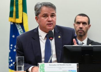 Comissão Mista de Orçamento, presidida pelo senador paraibano Efraim Filho, vota LDO nesta terça-feira