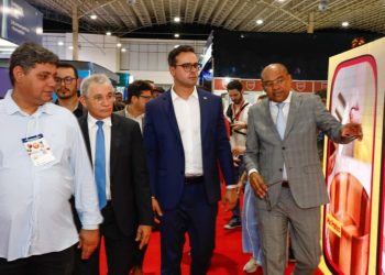 Lucas Ribeiro participa de abertura da Consuper e destaca ações do Governo que impulsionam o setor