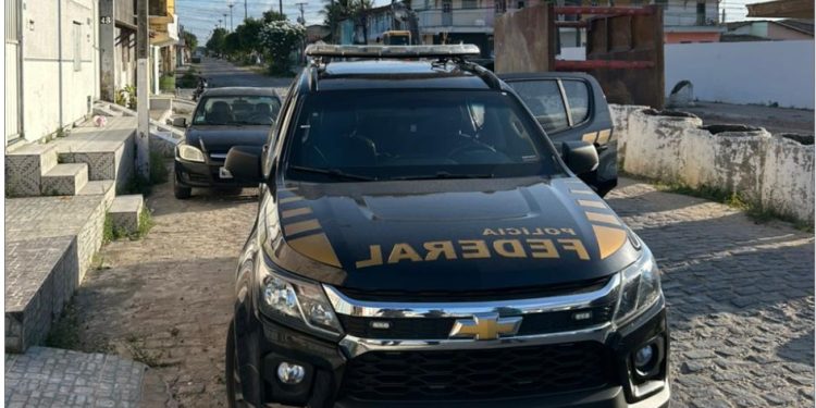 Operação policial mira crime organizado na Paraíba e cumpre 14 mandados de prisão e busca e apreensão