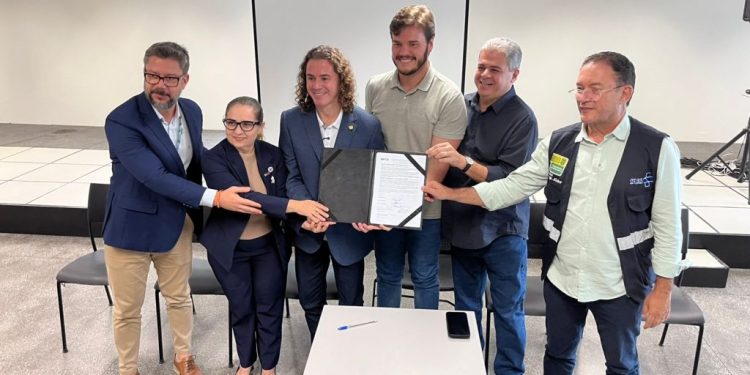 Policlínica conseguida por Veneziano para CG será instalada no Aluísio Campos e atenderá mais 14 cidades