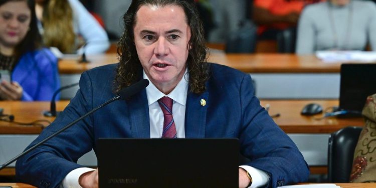 Aprovado Substitutivo de Veneziano para combater sonegação deliberada e concorrência desleal entre empresas