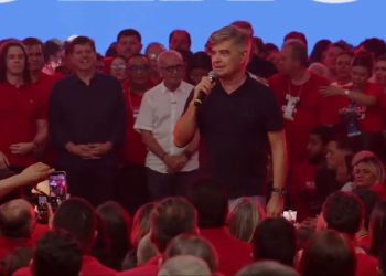 Wellington Roberto anuncia apoio à reeleição de Veneziano e voto em Cícero Lucena para governador em 2026