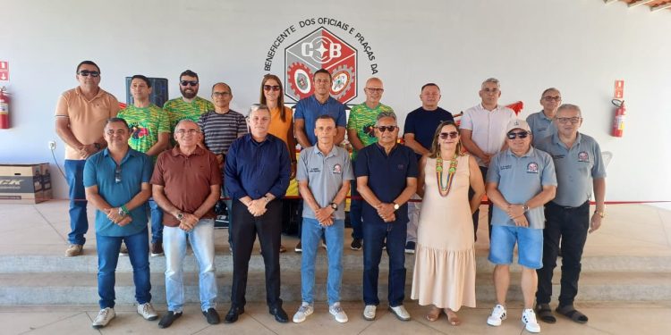 VEJA FOTOS- Caixa Beneficente da PM e BM entrega nova sede social em Patos com feijoada e sorteio de brindes