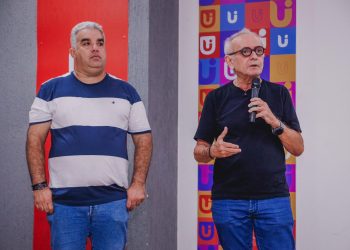 Cícero Lucena e Guga Pet, juntos em evento na área veterinária, defendem expansão ao estado da política PET da Capital