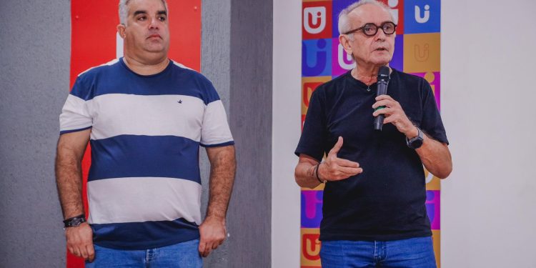 Cícero Lucena e Guga Pet, juntos em evento na área veterinária, defendem expansão ao estado da política PET da Capital