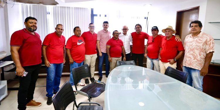 Pré-candidato ao Governo, prefeito da Capital , Cícero, amplia base no Brejo com novos apoios políticos