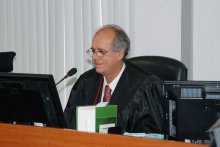 Desembargador do TJPB, Ricardo Porto apresenta Voto de Aplauso ao ministro do STJ, Reynaldo Soares
