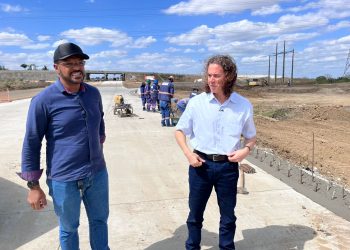 Veneziano anuncia para novembro a entrega do primeiro viaduto da duplicação da BR 230, em Campina Grande