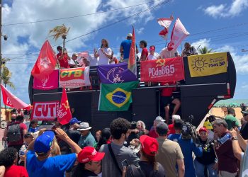 Veneziano participa de ato em João Pessoa contra o projeto da dosimetria e reafirma posição contrária à iniciativa