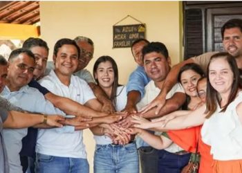 Prefeito de Serraria, Eneias Caboclo, anuncia apoio à pré-candidatura de Maria Porto a deputada estadual