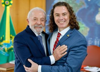 Veneziano participa do Novo PAC Seleções lançado por Lula e garante investimentos a municípios paraibanos