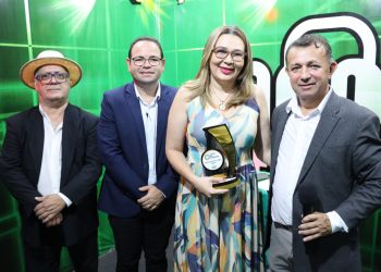 DESTAQUES DO ANO- Fabíola Rezende, a história antes e depois dela, da defesa da causa animal na Paraíba