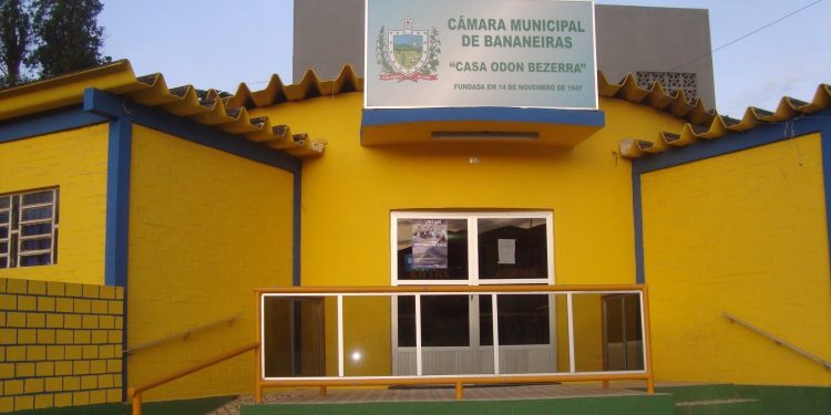 MP aponta ilegalidade e Justiça suspende eleição da presidência da Câmara de Vereadores de Bananeiras
