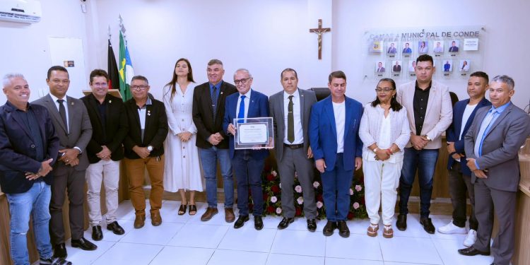 Câmara de Vereadores de Conde, concede, por unanimidade, título de cidadão a Cícero Lucena