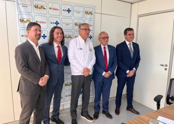 Ao lado de Veneziano e Mersinho, Cícero recebe garantia de novo Hospital Oncológico em João Pessoa