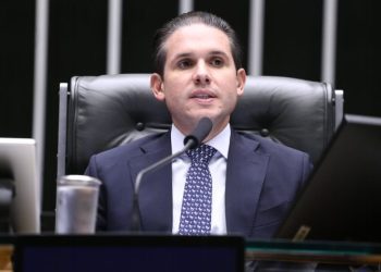 “O Brasil está maduro para enfrentar a escala 6×1”, diz presidente da Câmara, paraibano Hugo Motta