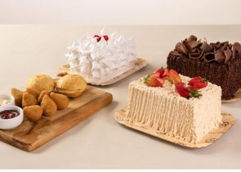 Sodiê Doces, a maior franquia de bolos artesanais do país, aposta em sabores consagrados para aquecer consumo em março