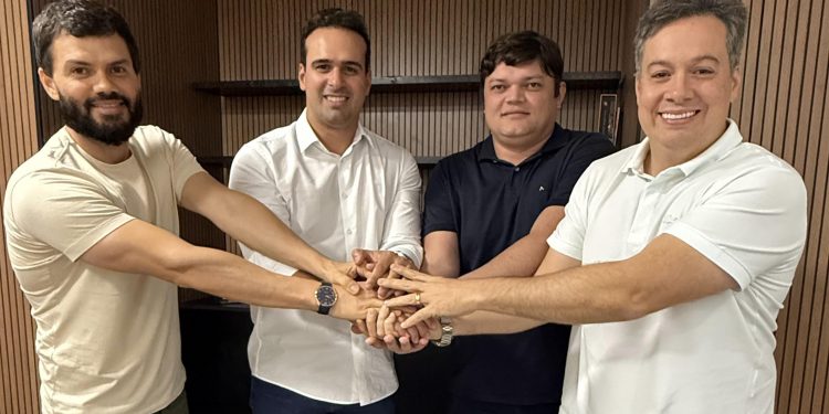 Filiado ao MDB, prefeito de Curral Velho, Samuel Carnaúba, adere à pré-candidatura de Lucas Ribeiro