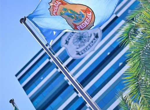 URGENTE !  Preso no caso Banco Master usa própria camisa e tenta suicídio por enforcamento na PF