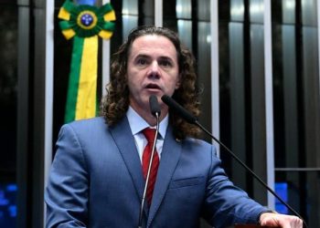 Na tribuna, Veneziano defende criação da CPI do Banco Master com investigação “séria, transparente e rigorosa”