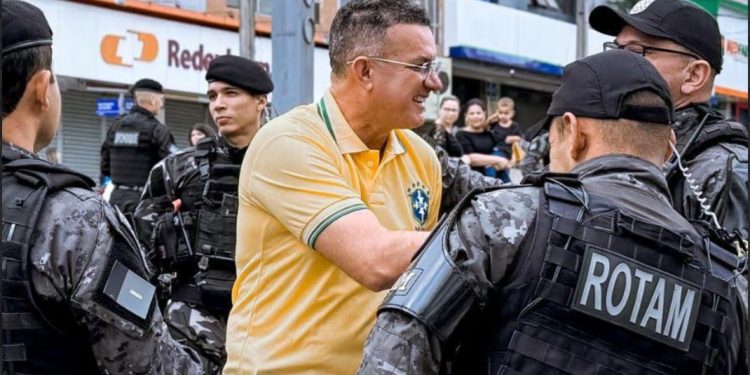 Deputado Sargento Neto propõe reestruturação salarial para policiais e bombeiros militares da Paraíba