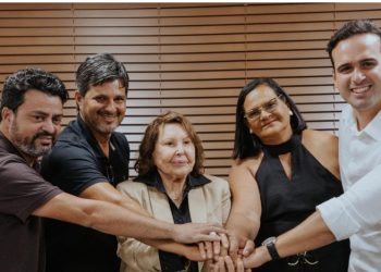 Lucas Ribeiro recebe apoio da prefeita de Água Branca, Marluce Veras