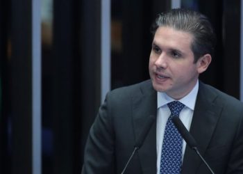 Hugo Motta defende projeto de redução das penas dos condenados de 8/1 e comenta PEC da escala 6×1