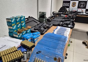 Operação da PC e Gaeco MPPB, utiliza 100 policiais, prende 10 pessoas e apreende 22 armas e 3.500 munições