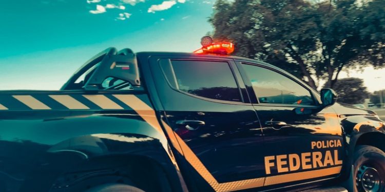 PF resgata brasileira que viajou ao Suriname com promessa de emprego mas era mantida em cativeiro