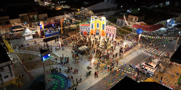 TJPB derruba decisão que determinava a demolição de calçadão e quiosques no Centro de Santa Luzia e reconhece a legalidade da obra de requalificação urbana