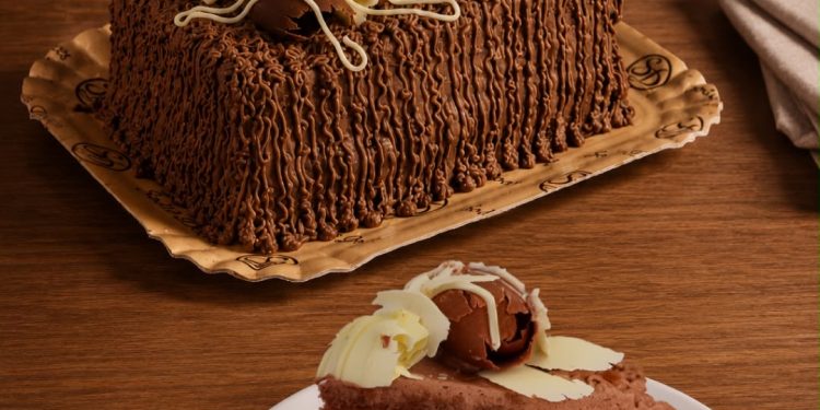 Sodiê Doces apresenta bolo inédito para celebrar o Dia dos Pais