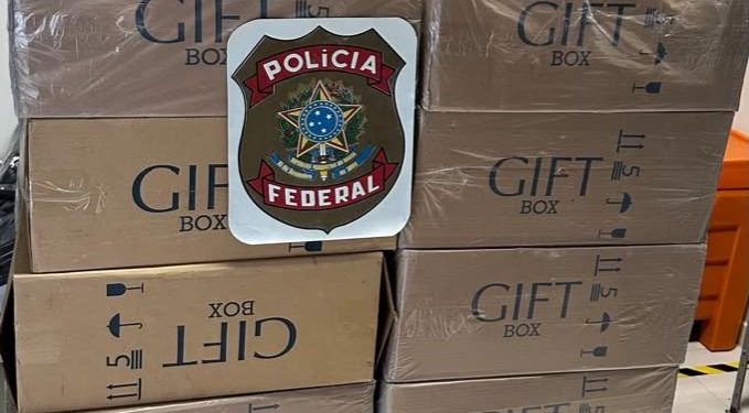 PF apreende mais de 13 mil maços de cigarros em Campina Grande/PB