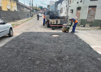Prefeitura intensifica operação tapa-buraco e mais de 50 bairros recebem o serviço nesta terça-feira