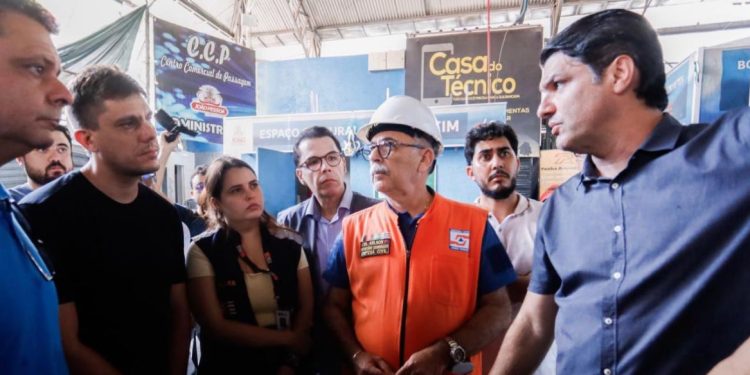 Medida emergencial Prefeitura cria linha de microcrédito do ‘Eu Posso’ para comerciantes afetados por incêndio no Centro de Passagem