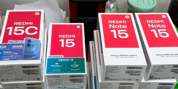PF prende homem em shopping na Paraíba com 89 celulares, 7 relógios e 30 perfumes