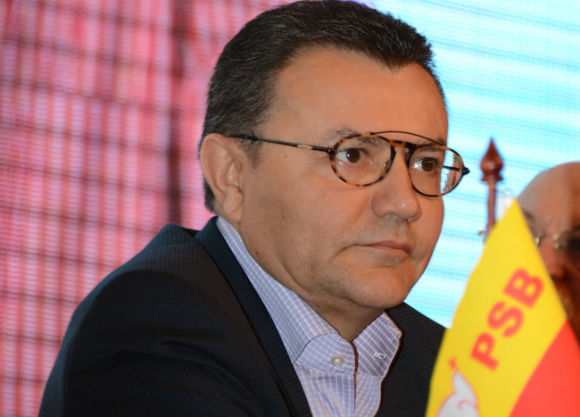 Presidente nacional revela um PSB indeciso entre o PT e o PSDB e joga decisão para 2018