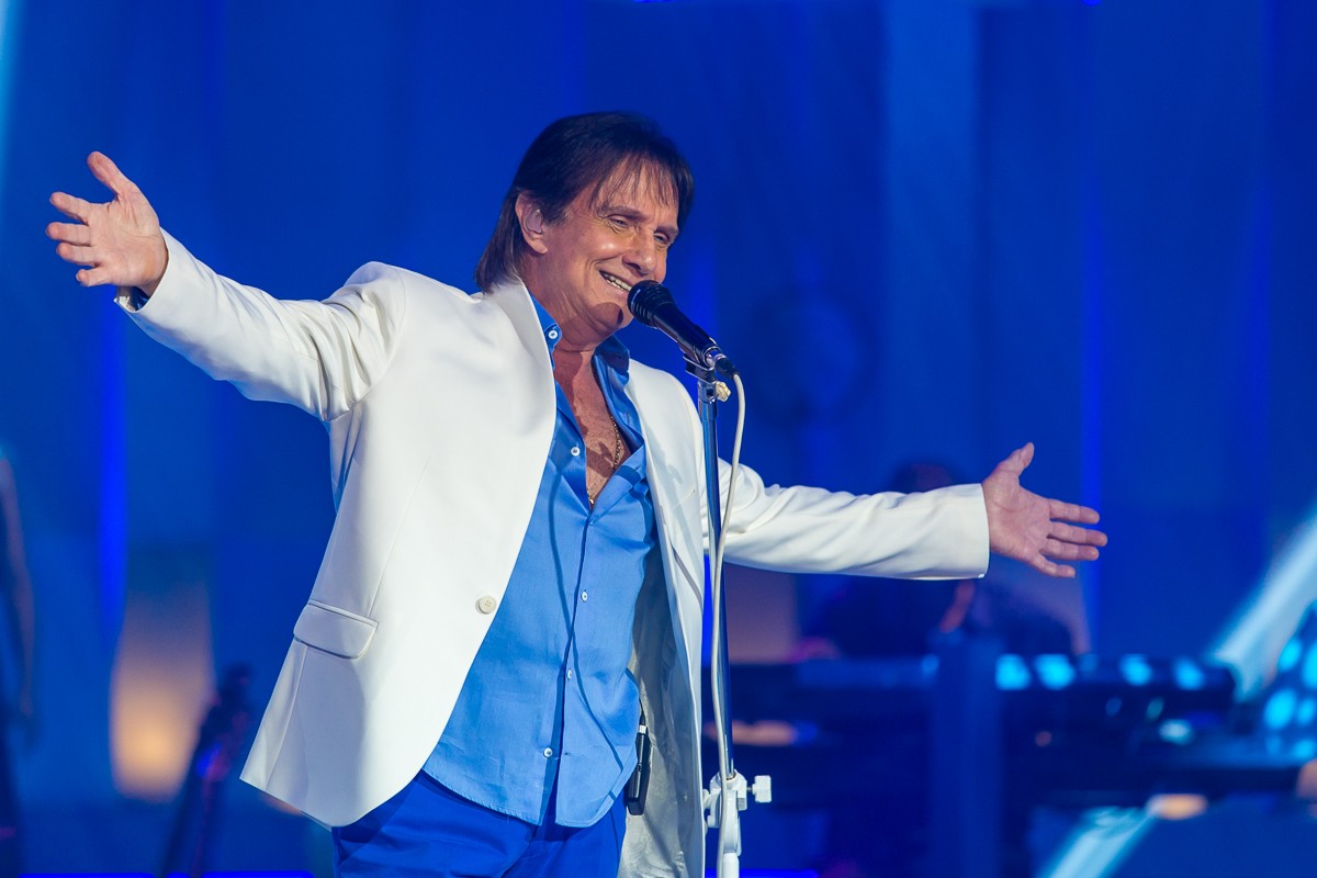 Diretor de “2 filhos de Francisco” e “Gonzaga: de pai para filho”, já trabalha no filme sobre Roberto Carlos