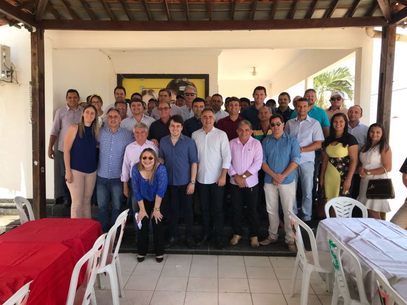 Em Piancó, Cartaxo ouve lideranças políticas, e constata : “Sertão precisa de mais atenção na saúde pública”