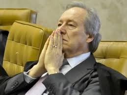 STF aguarda informações do CNMP para julgar mérito. Liminar não garante por muito tempo retorno de promotora acusada de compra de votos na PB