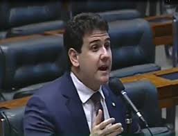 O Globo : Deputado paraibano pediu à Câmara que pague despesas para assistir competição de kart em Portugal