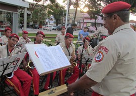 Banda do Corpo de Bombeiros faz apresentação natalina nesta terça às 15h no Ponto de Cem Réis