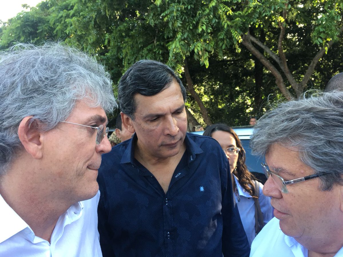OUÇA : Durante discurso ao lado do governador , Ricardo Barbosa detona “Cássio mentiu em 3 horas, governador RC, mais do que realizou em 30 anos”.
