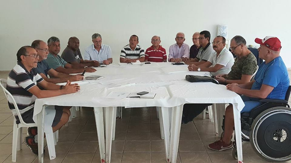 Entidades em defesa da Polícia e Bombeiros Militares debatem sobre segurança pública na Câmara de Bayeux