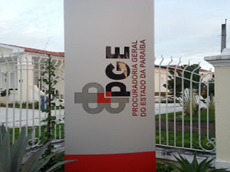 VEJA :Em pleno ano eleitoral Governo propõe aumentar salário de assistentes jurídicos, cargos de indicação política na PGE