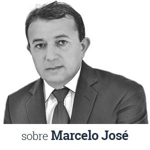 Ricardo Coutinho diz a pauta e o erário banca os aplausos – por Marcelo José