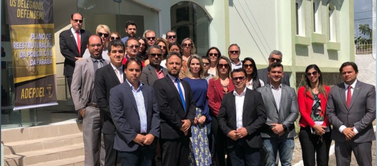 Exoneração de Allan Terruel da titularidade do GOE expõe mudança na relação do governador com núcleo político dos Delegados da PC