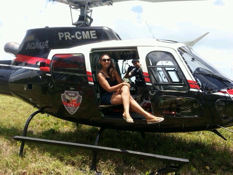 Helicóptero Acauã do Governo está parado aguardando uma peça que estão comprando nos Estados Unidos