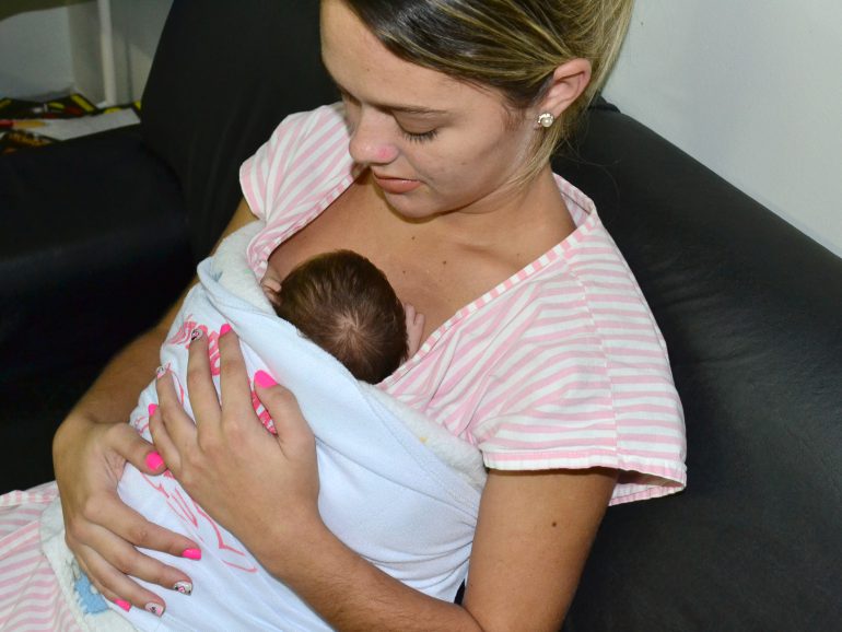 Maternidade Cândida Vargas, na Capital, registra nascimento de 2.568 crianças nos 5 primeiros meses do ano