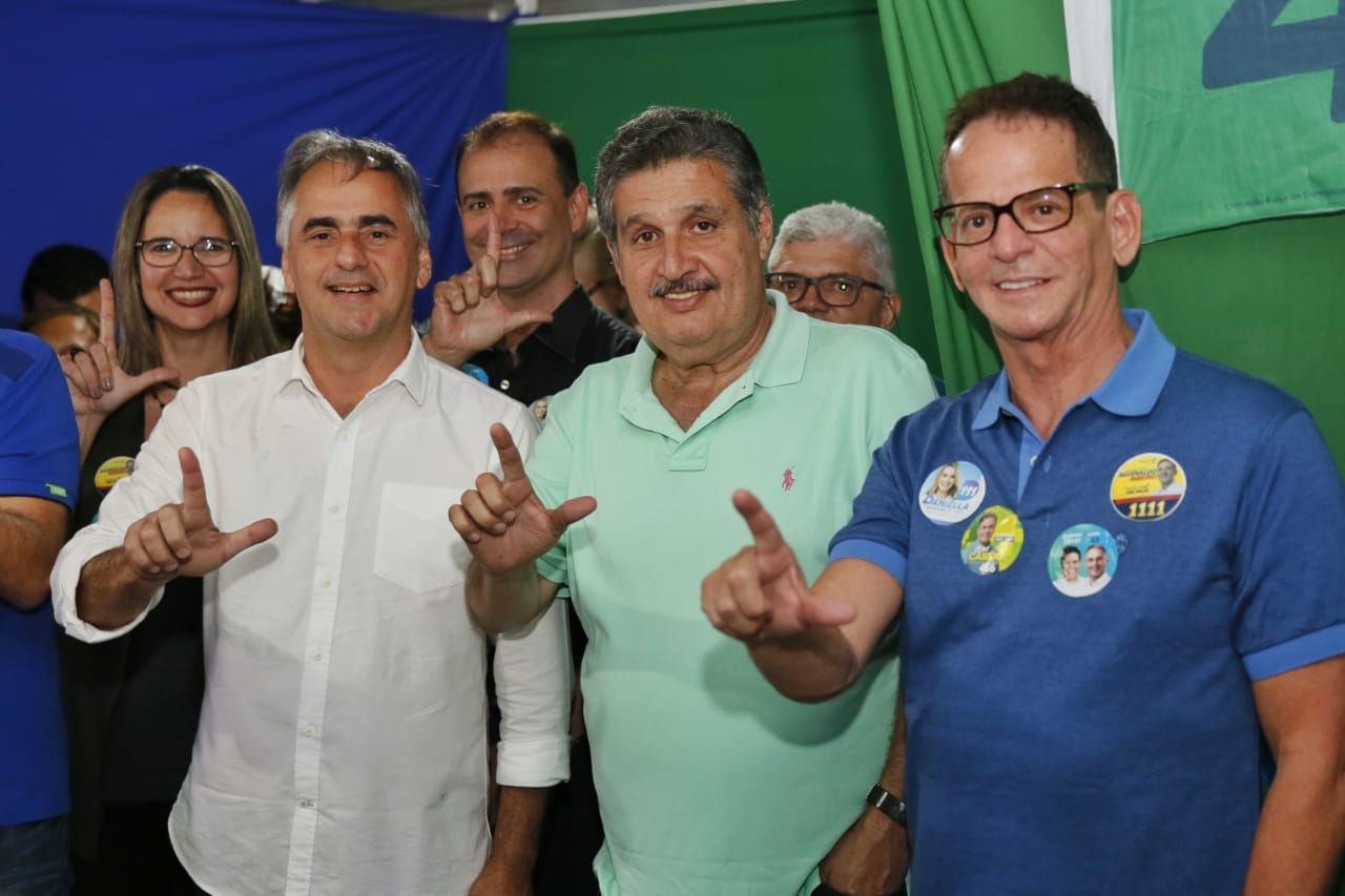 Após flertar com Maranhão, deputado Arnaldo Monteiro anuncia apoio a Lucélio Cartaxo