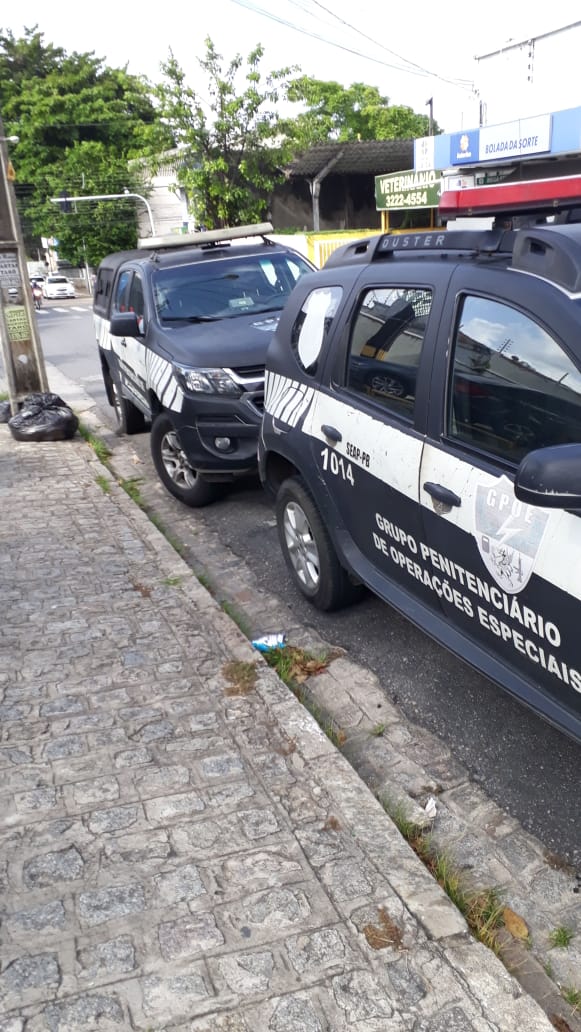 URGENTE !  Tensão no Jardim Girassol após notícia de que Leandro Azevedo estaria sendo ouvido no Gaeco